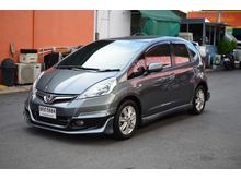 2012 Honda Jazz 1.5 (ปี 08-14) V i-VTEC Hatchback AT
