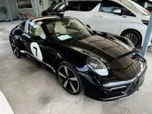 2021 Porsche 911 Targa 4S Heritage Design Manual 1 of 992