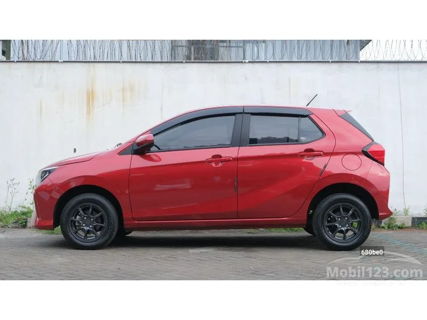 2024 Daihatsu Ayla R Hatchback