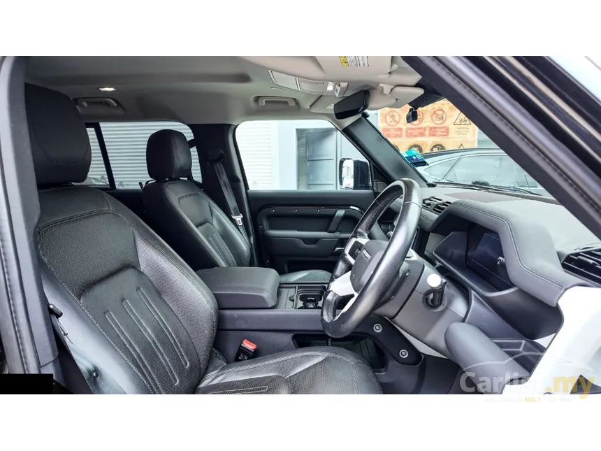 2021 Land Rover Defender 110 D300 S SUV