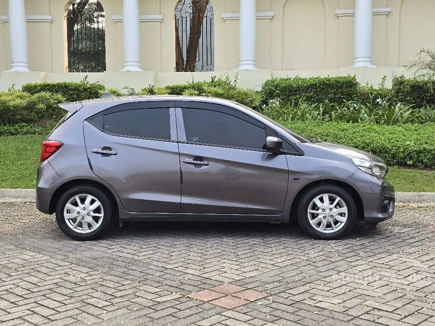 Jual Mobil Honda Brio 2022 E Satya 1.2 di DKI Jakarta Automatic Hatchback Abu