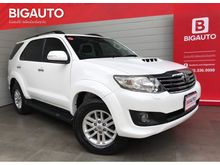 2014 Toyota Fortuner 3.0 (ปี 12-15) V SUV AT