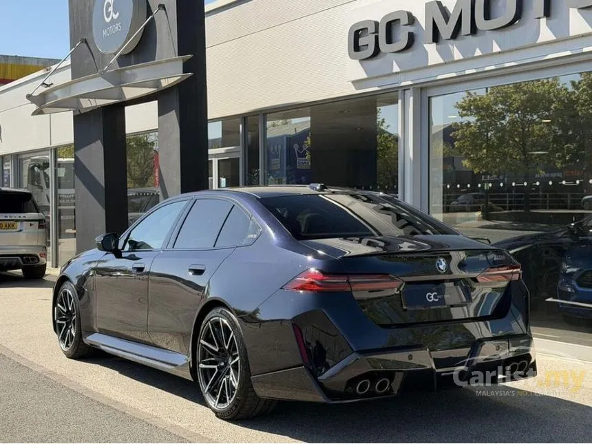 2025 BMW M5 Sedan