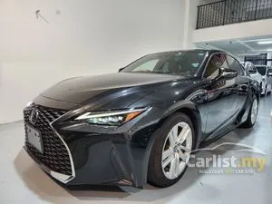 2023 Lexus IS 300 2.0 Version L Sedan