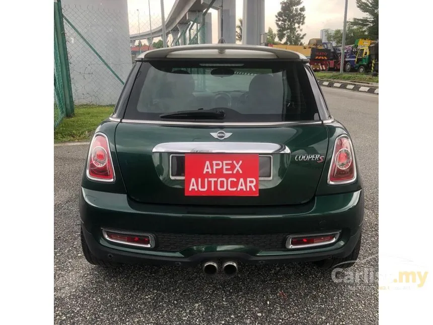 2013 MINI Cooper S Hatchback