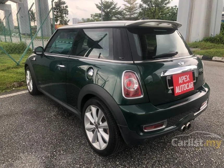 2013 MINI Cooper S Hatchback