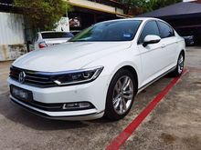 2019 Volkswagen Passat 2.0 TSI Highline Sedan - PRE OWNED - FREE SERVICE , UNDER WARRANTY