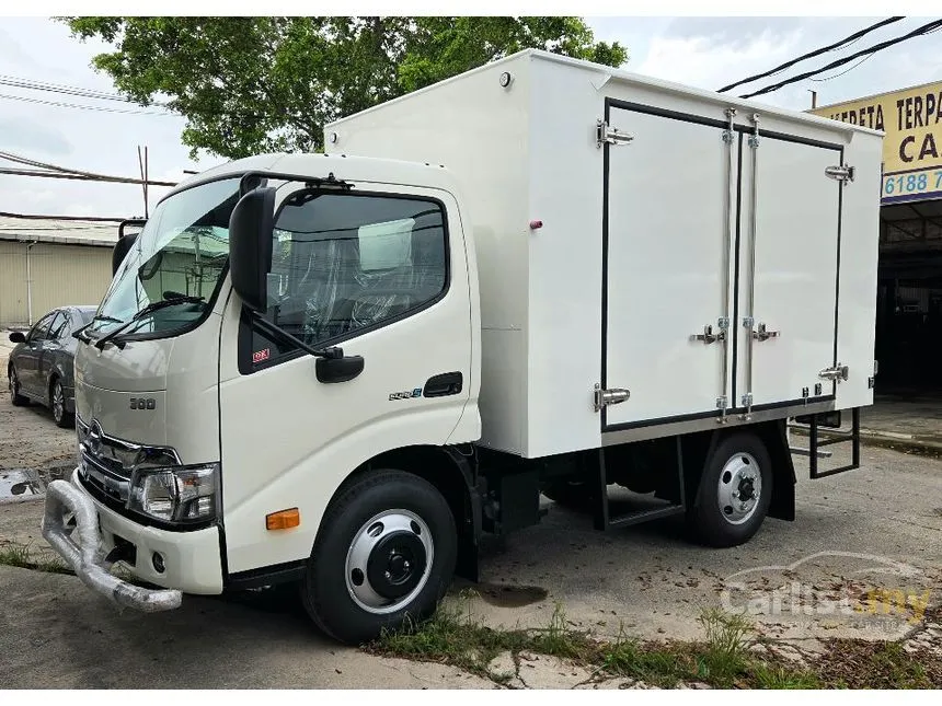 2025 Hino 300 Series Pro XZU600R - WKMLK3 Lorry
