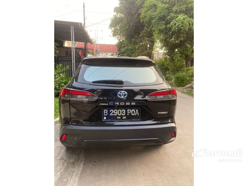2021 Toyota Corolla Cross Hybrid SUV