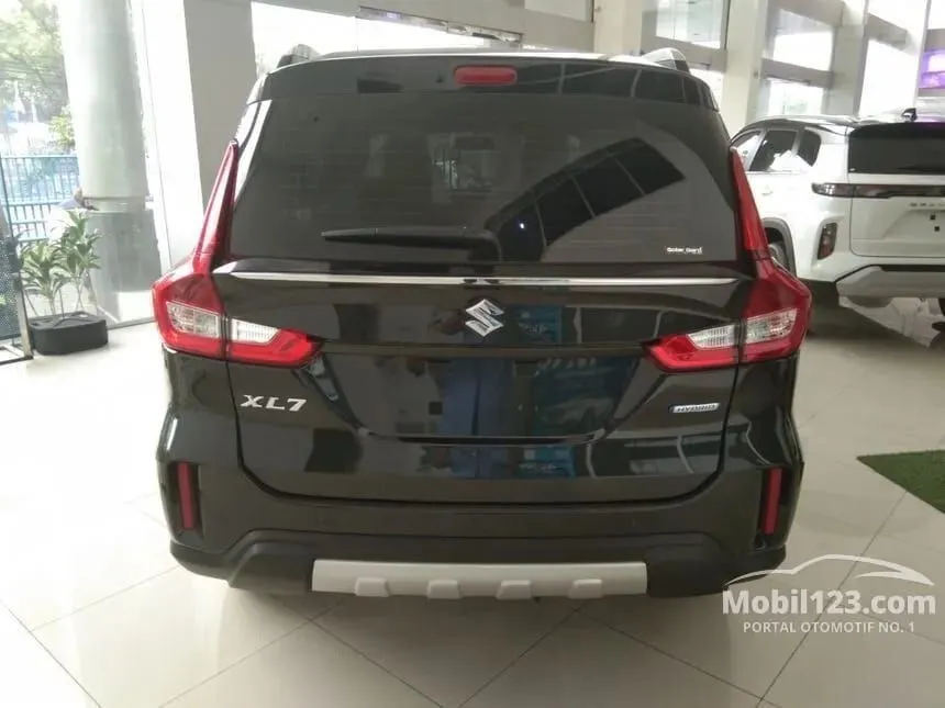 Jual Mobil Suzuki XL7 2024 BETA Hybrid 1.5 di DKI Jakarta Automatic Wagon Hitam Rp 210.900.000