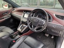 2014 Toyota Harrier 2.0 Elegance SUV