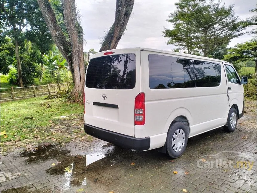2025 Toyota Hiace Window Van Van