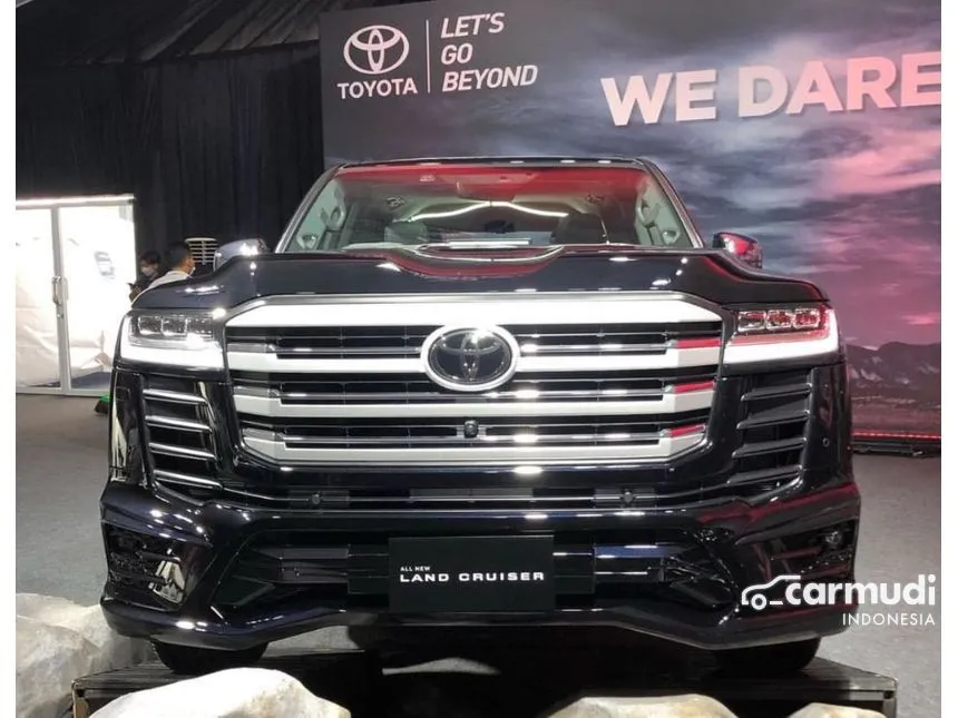 Jual Mobil Toyota Land Cruiser 2024 VX