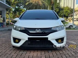 2014 Honda Jazz 1.5 V Hatchback