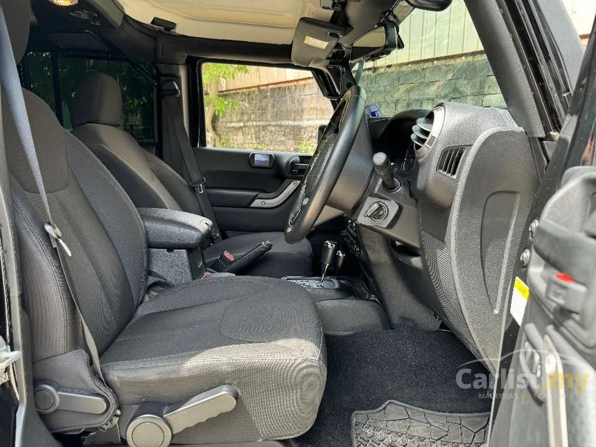 2017 Jeep Wrangler Unlimited Sport SUV