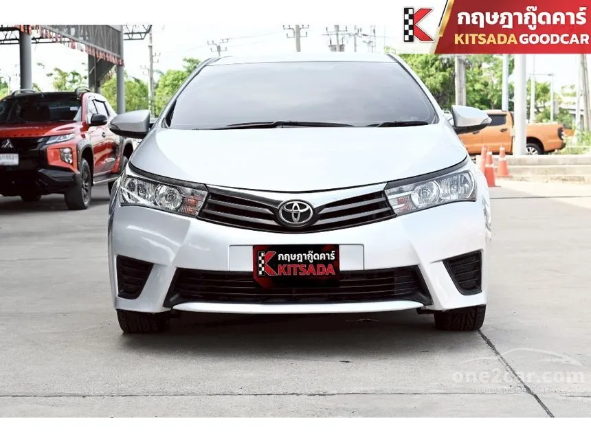 2014 Toyota Corolla Altis E Sedan