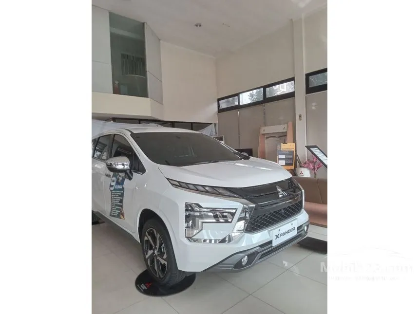 Jual Mobil Mitsubishi Xpander 2024 ULTIMATE 1.5 di Jawa Barat Automatic Wagon Putih Rp 231.700.000