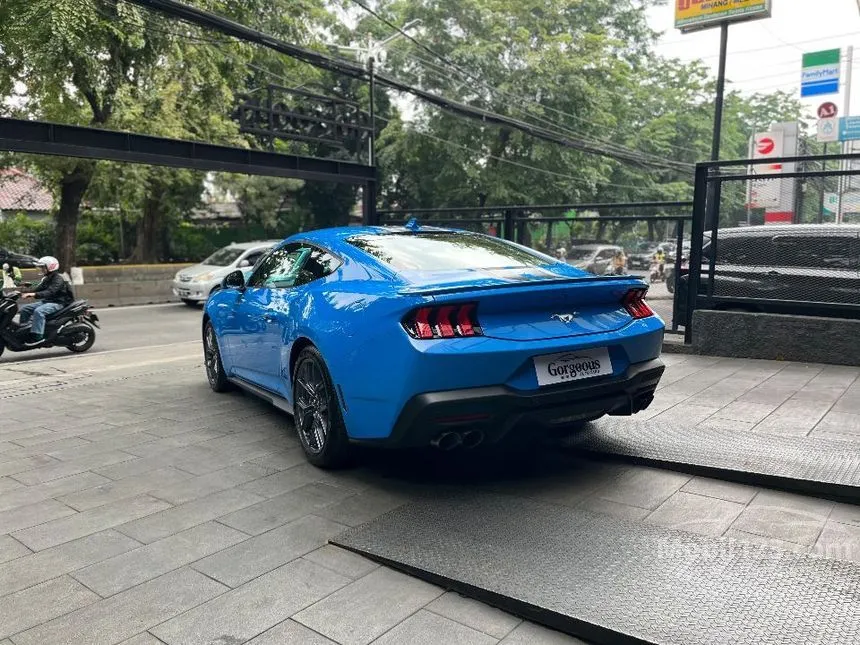 2024 Ford Mustang EcoBoost Fastback