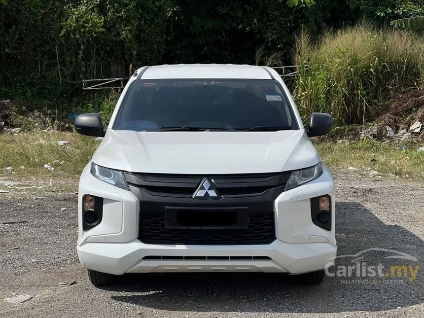 2020 Mitsubishi Triton Quest Dual Cab Pickup Truck