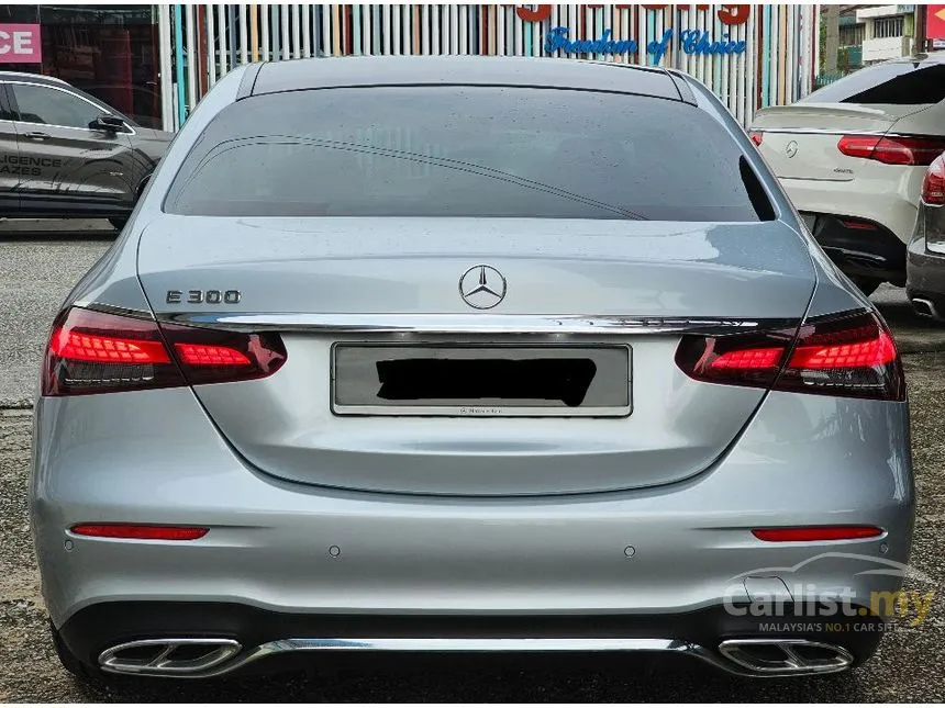 2022 Mercedes-Benz E300 AMG Line Sedan