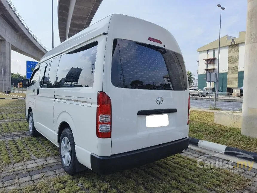2012 Toyota Hiace Window Van