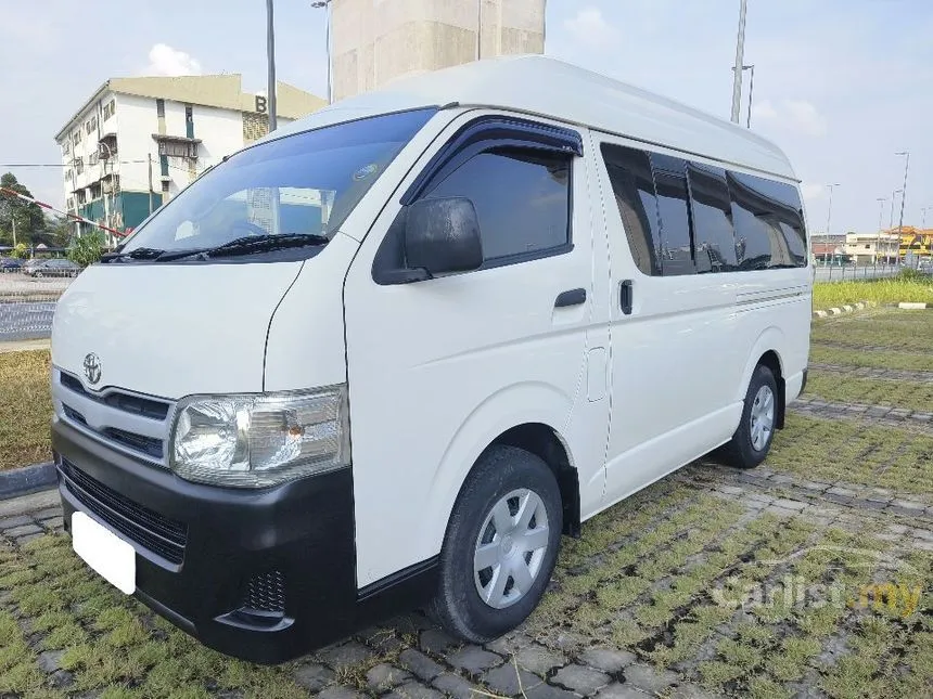 2012 Toyota Hiace Window Van