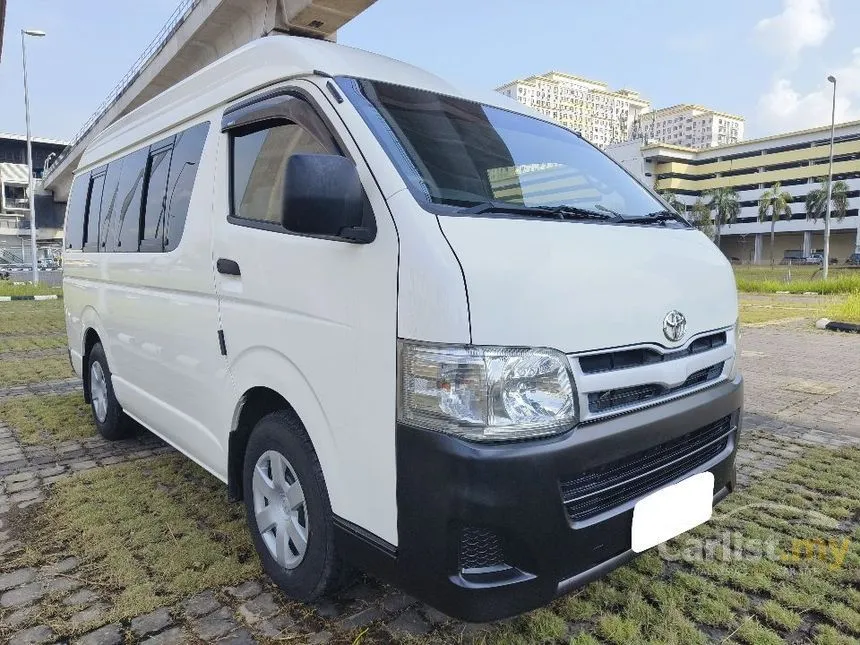 2012 Toyota Hiace Window Van