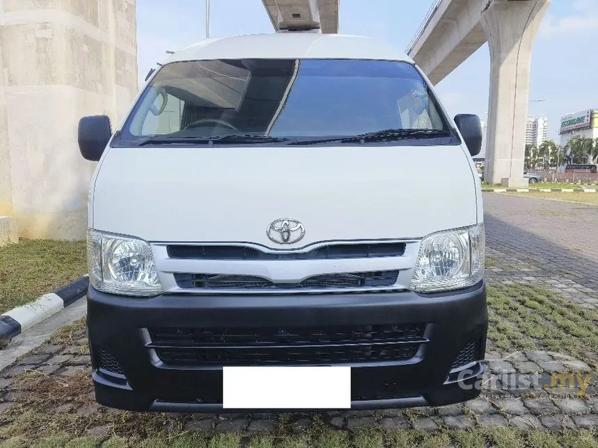 2012 Toyota Hiace Window Van