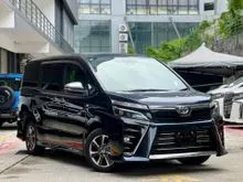 LOW MILEAGE - DARK JADE GREEN - 2021 Toyota Voxy 2.0 ZS Kirameki III Edition MPV