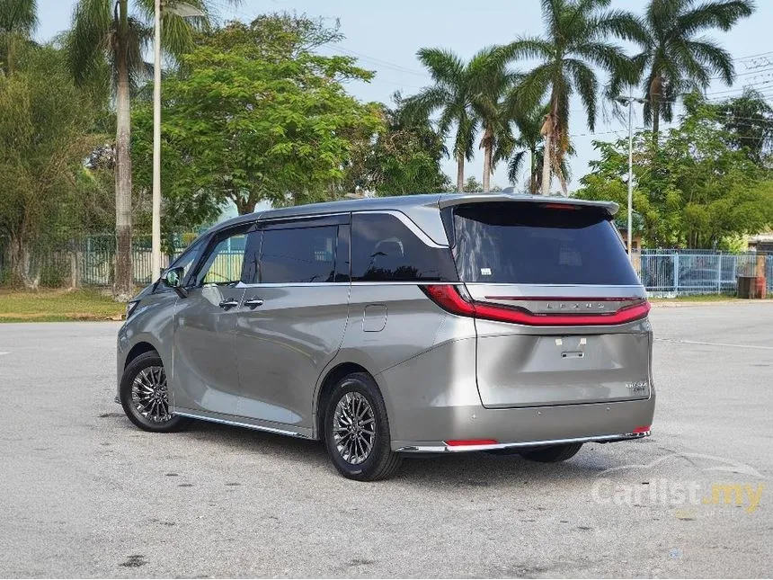 2024 Lexus LM 500h 4 Seater MPV