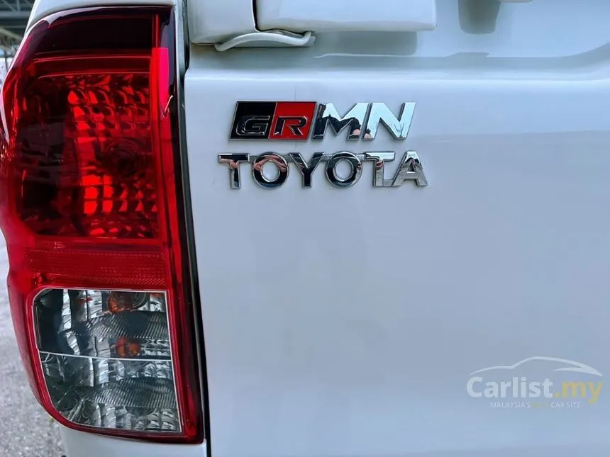2024 Toyota Hilux Single Cab Pickup
