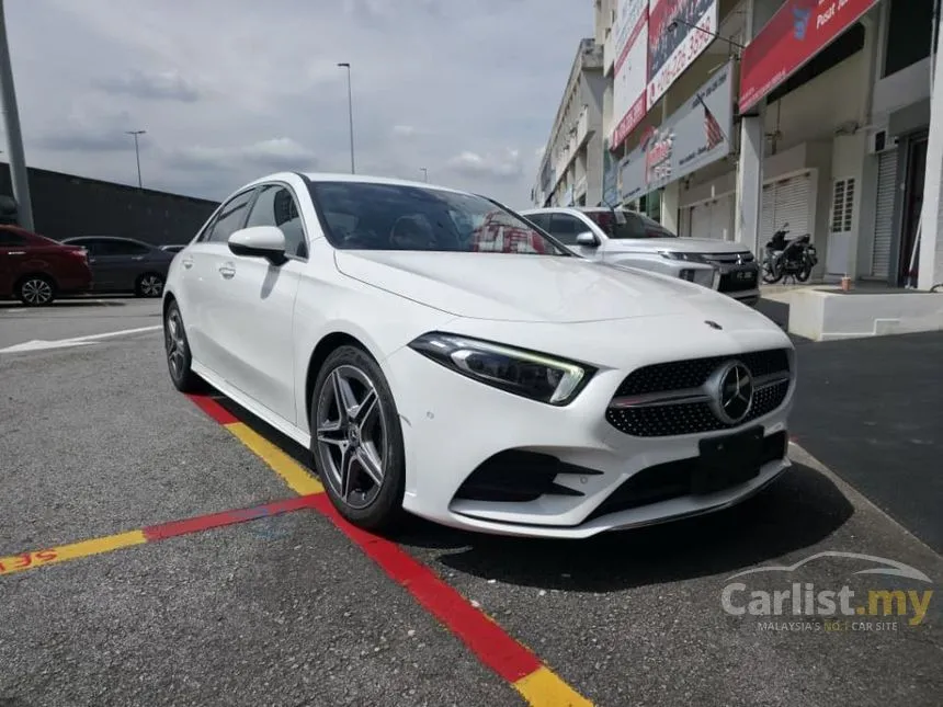 2022 Mercedes-Benz A180 AMG Line Sedan