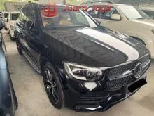 2021 Mercedes-Benz GLC300 2.0 4MATIC AMG Line SUV