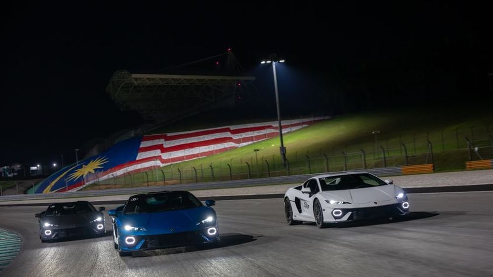 ลัมโบร์กินี “Esperienza Corsa”  ปล่อยพลัง Temerario  ณ สนามเซปัง
