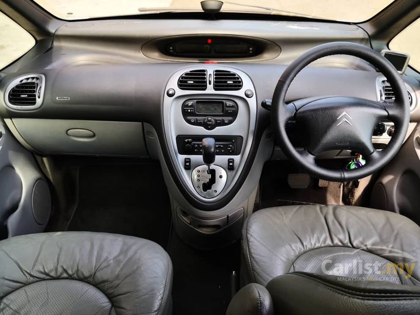 2004 Citroen Xsara Picasso Hatchback
