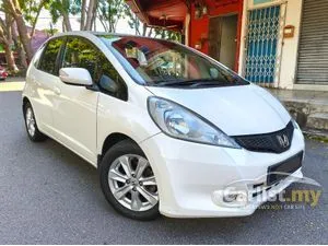 2012 Honda Jazz 1.5 V Hatchback
