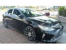 2015 Toyota Camry 2.5 Hybrid Sedan