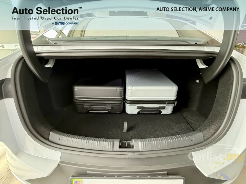 2025 BYD Seal 6 Premium Sedan
