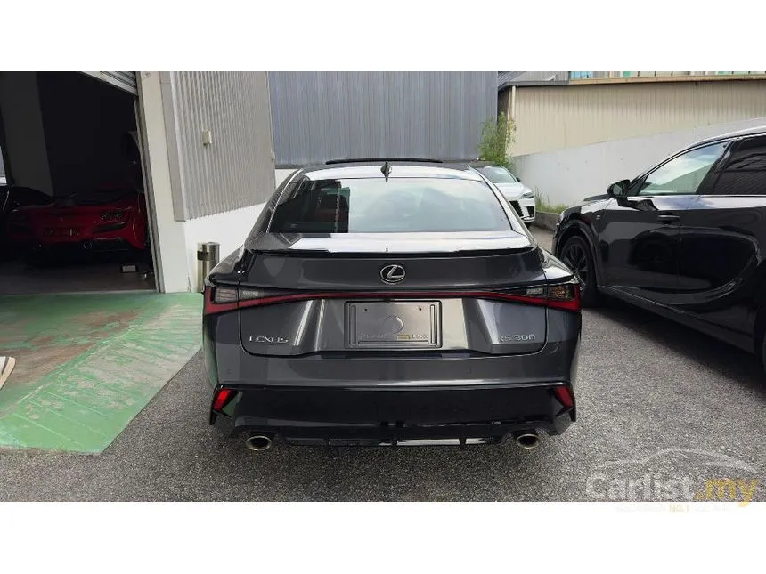 2021 Lexus IS 300 F Sport Sedan