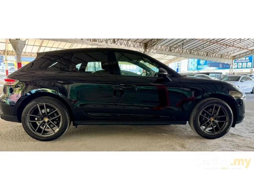 2023 Porsche Macan SUV
