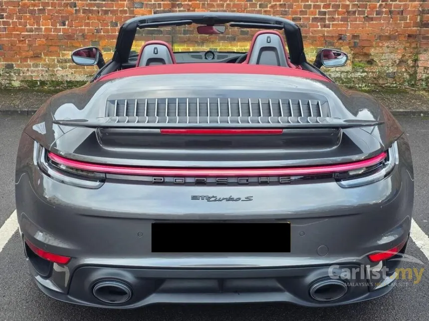 2022 Porsche 911 Turbo S Coupe