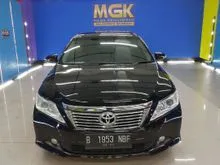 2013 Toyota Camry 2.5 V AT Hitam Metalik.