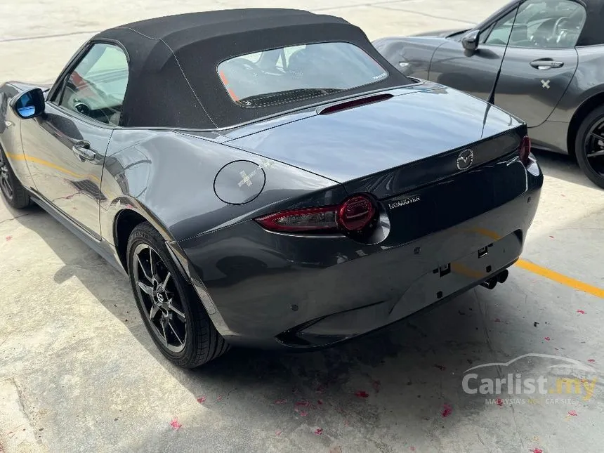 2021 Mazda Roadster S Convertible