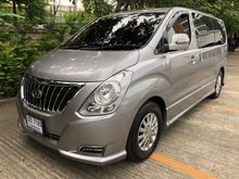2018 Hyundai H-1 2.5 (ปี 16-20) Deluxe Van AT