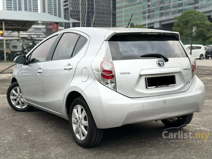2013 Toyota Prius C Hybrid Hatchback