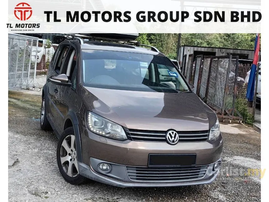 2014 Volkswagen Cross Touran MPV