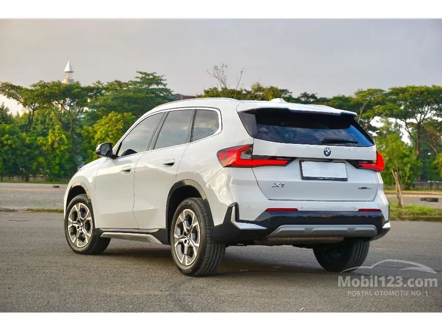 2024 BMW X1 sDrive18i xLine SUV