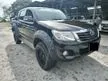 Used 2012 Toyota Hilux 2.5 G VNT ,, Loan can 6 year lagi ,, Dual Cab Pickup Truck