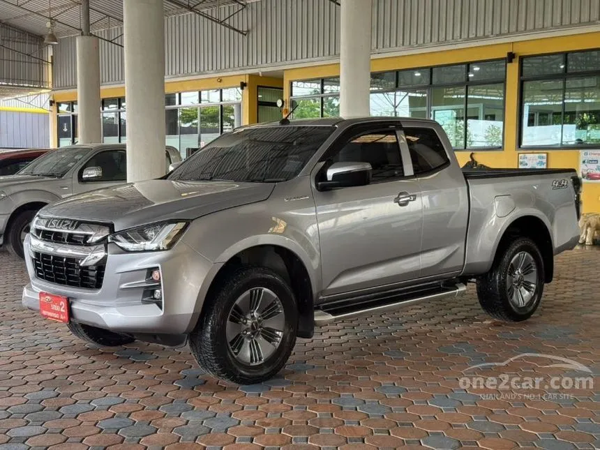 2020 Isuzu D-MAX Vcross Z Space Cab Pickup