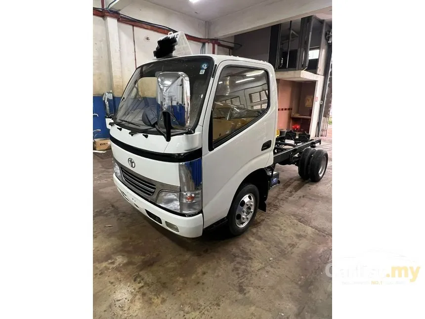 2023 Toyota LY230 Lorry